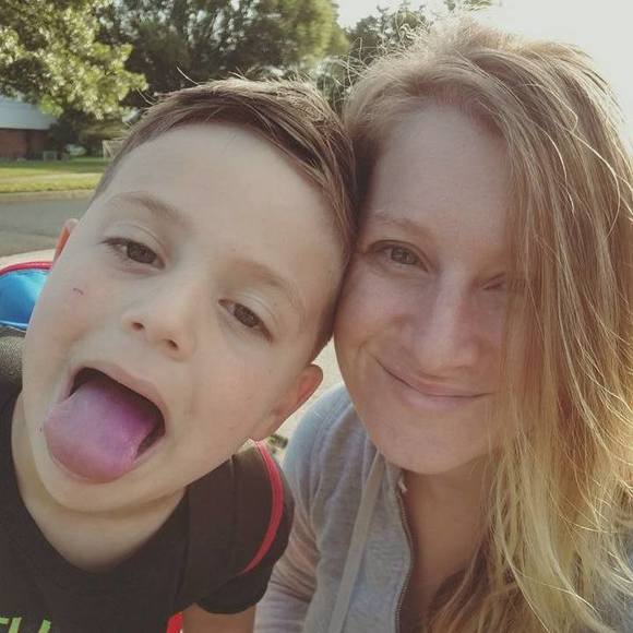 Meet your Posher, Merissa - Picture 1 of 1